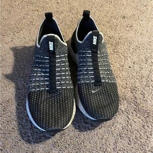 Nike Black and Gray Sneakers Lightweight Performance